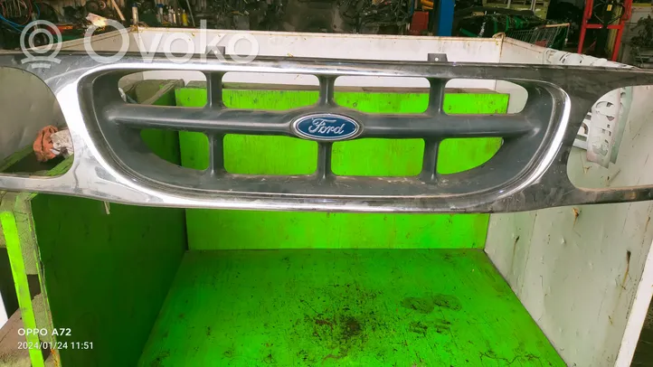 Ford Explorer Grille de calandre avant 