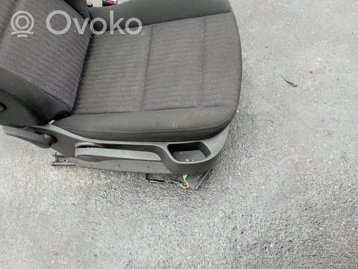 Peugeot 307 Priekinė keleivio sėdynė 