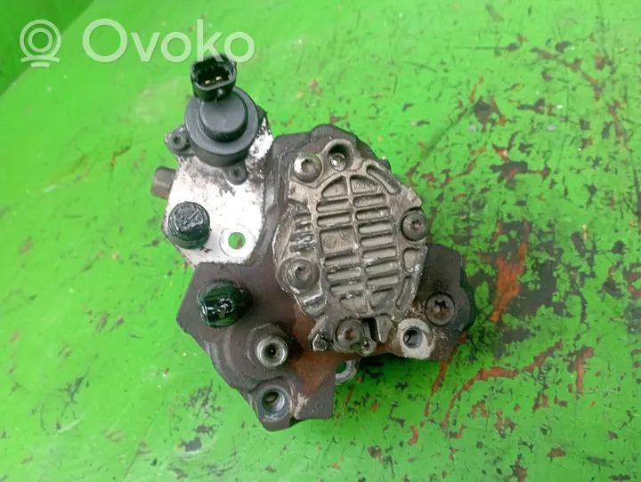 Volvo S40, V40 Pompe d'injection de carburant à haute pression 8200108225