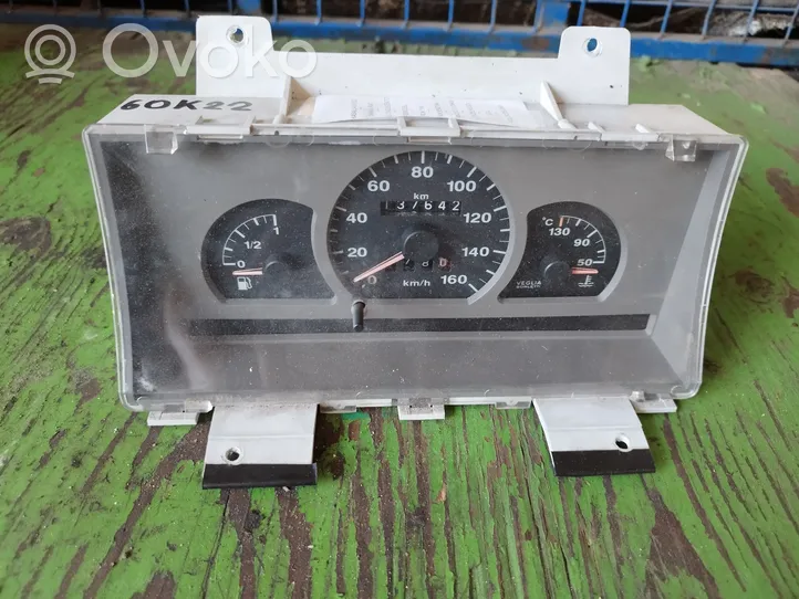 Fiat 500 Cinquecento Speedometer (instrument cluster) 606101002F