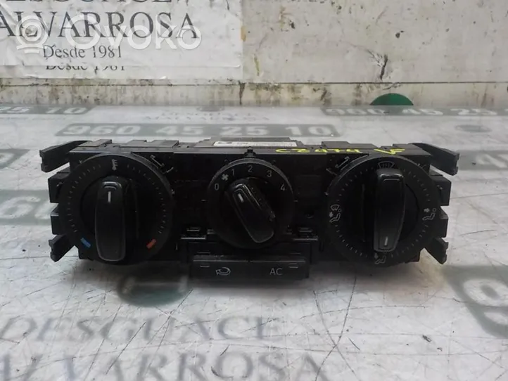 Seat Toledo IV (NH) Air conditioner control unit module 6JA820045A9B9