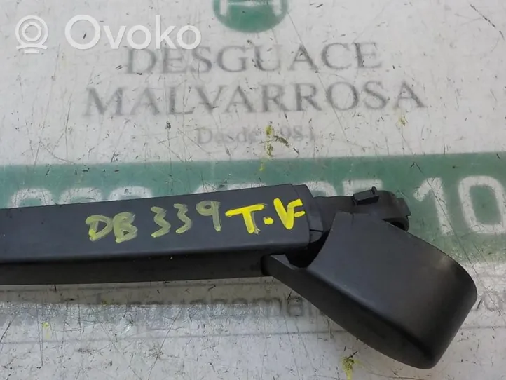 Seat Arona Takalasinpyyhkimen sulan varsi 6R6955707B