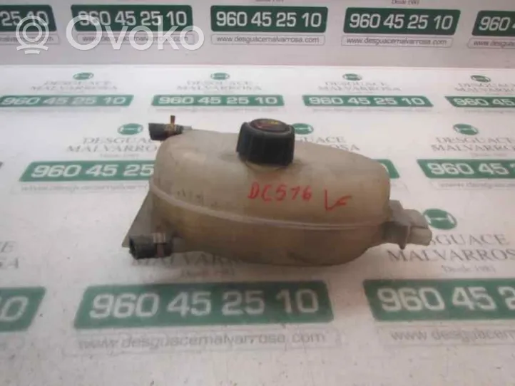 Renault Trafic II (X83) Fuel expansion tank 