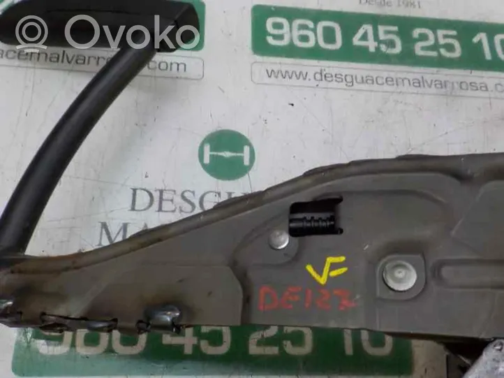 Ford Kuga I Rączka / Dźwignia hamulca ręcznego 1695084