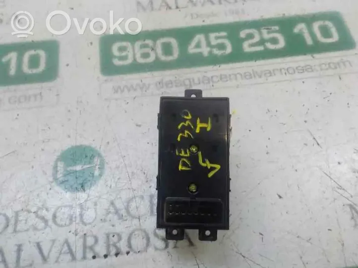 KIA Picanto Przyciski szyb 935701Y000