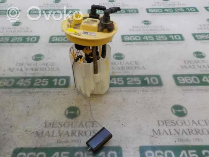 Ford Focus Pompa carburante immersa 2212492