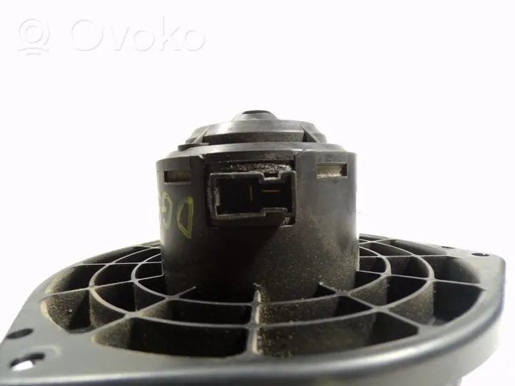 SsangYong Actyon Ventola riscaldamento/ventilatore abitacolo 6811109150