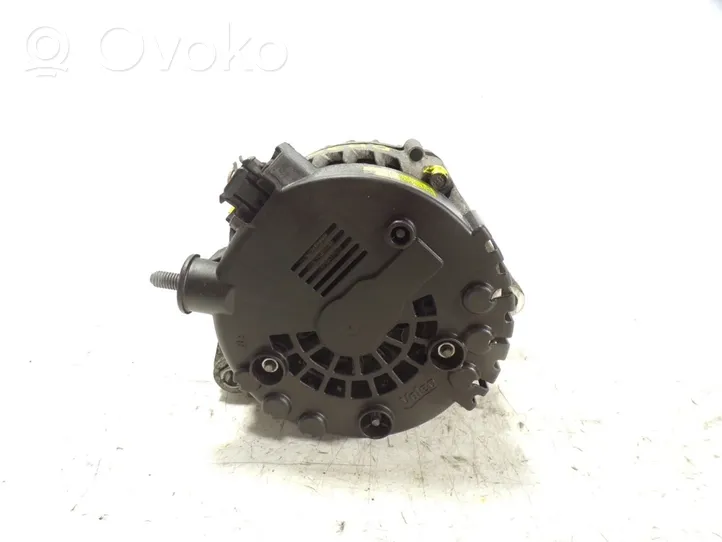 Hyundai ix35 Generatore/alternatore 373002A850