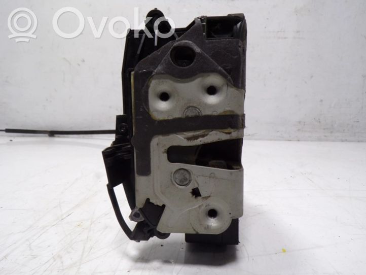 Ford Tourneo Rear door lock 2229969