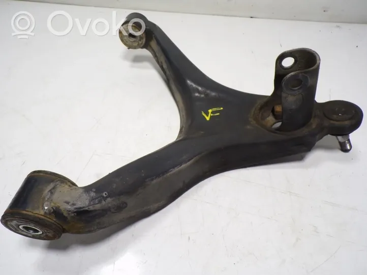 Iveco Daily 6th gen Triangle bras de suspension inférieur avant 5801564316