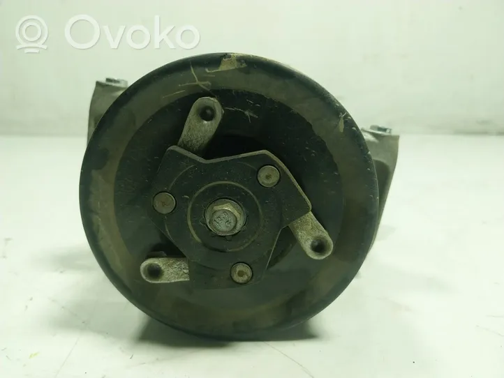 Seat Leon (5F) Ilmastointilaitteen kompressorin pumppu (A/C) 5Q0816803D