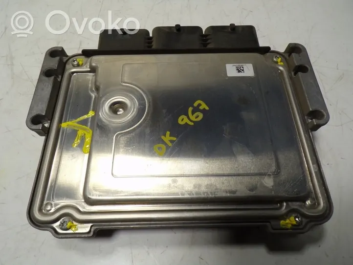 Citroen C-Elysée Sterownik / Moduł ECU 1609339680