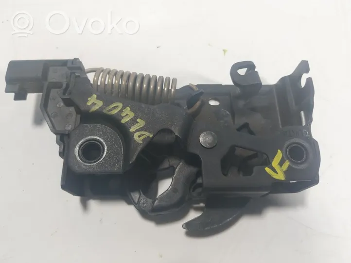 Ford Kuga III Tie down hook / loop 2545946