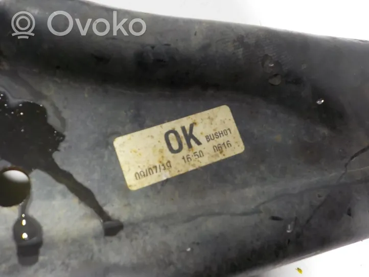 Nissan Qashqai Priekinė svirtis 545004EA0B