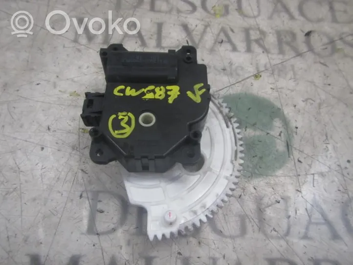 Toyota Auris E180 Salono oro mazgo plastikinis korpusas 8710602140