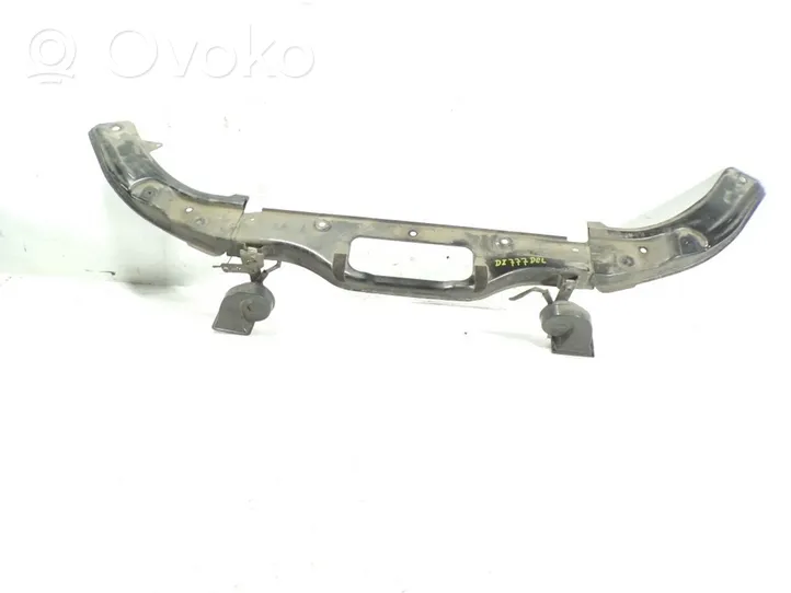 Mazda 3 III Staffa del pannello di supporto del radiatore parte superiore B45A53150A