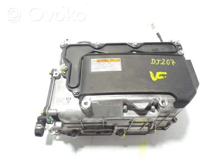 Toyota Prius (XW50) Voltage converter/converter module G920029015