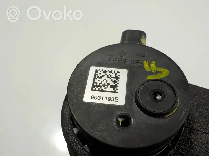 Seat Leon IV Pompe à eau de liquide de refroidissement 2Q0965567