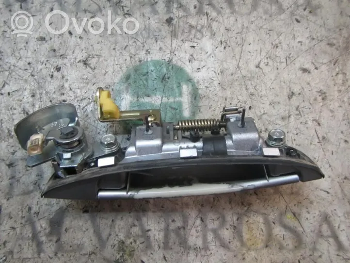 KIA Rio Klamka zewnętrzna drzwi przednich 826501G050