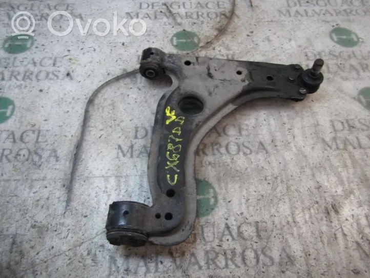 Opel Astra G Triangle bras de suspension inférieur avant 