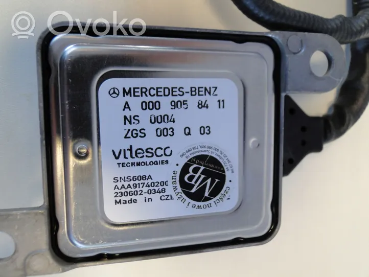 Mercedes-Benz S W222 Lambda probe sensor A0009058411
