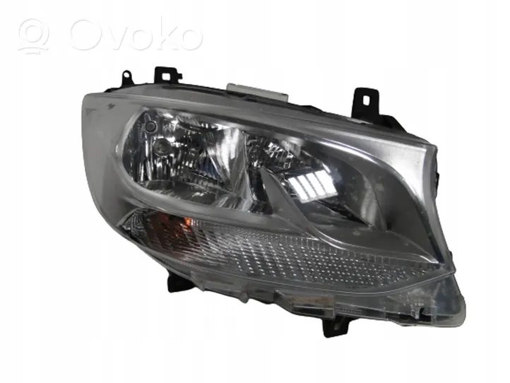 Mercedes-Benz Sprinter W907 W910 Lampa przednia A9109060100