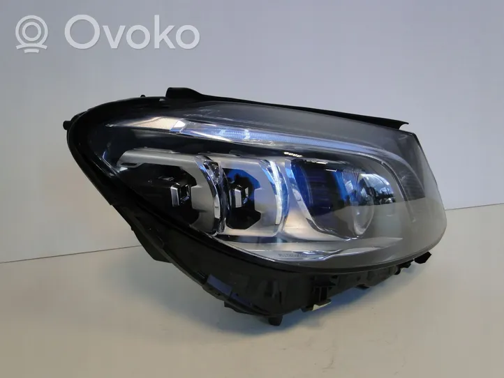 Mercedes-Benz C W205 Lampa przednia A2059061806