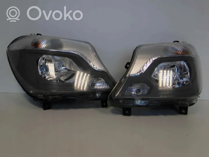 A9068205600 Mercedes-Benz Sprinter W906 Headlights/headlamps set  