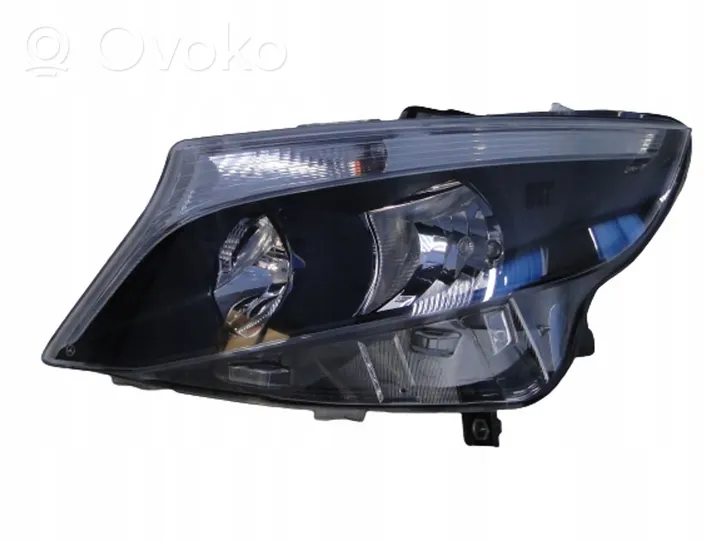 Mercedes-Benz V Class W447 Lampa przednia A4479067700