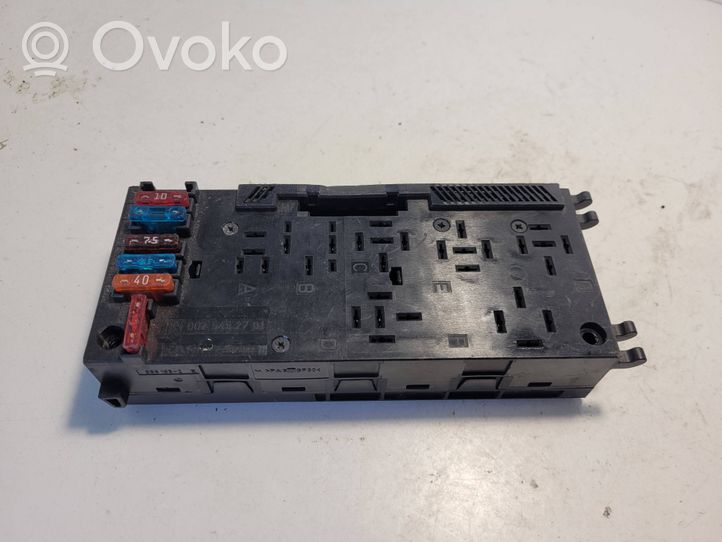 Mercedes-Benz E W210 Module de fusibles 0005401550