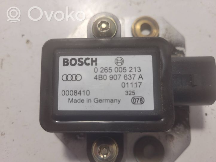 Audi A6 S6 C5 4B Kaasupolkimen asentoanturi 4B0907637A