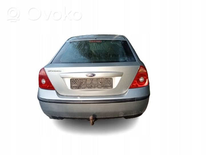 Ford Mondeo Mk III Задняя крышка (багажника) 