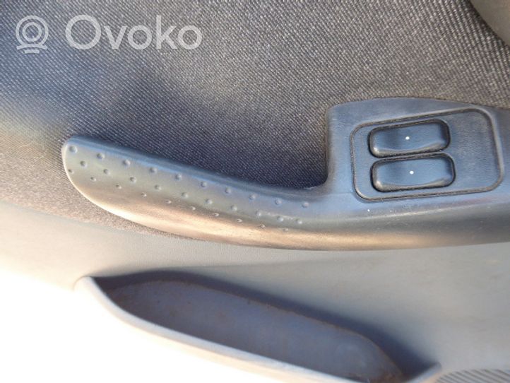 Opel Corsa C Przełącznik / Przycisk otwierania szyb 