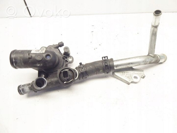 Nissan Qashqai+2 Obudowa termostatu 8200907234