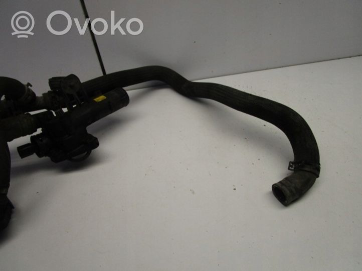 Nissan Qashqai Boîtier de thermostat -