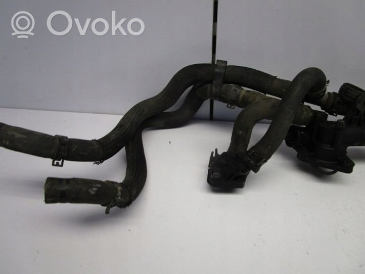 Nissan Qashqai Boîtier de thermostat -