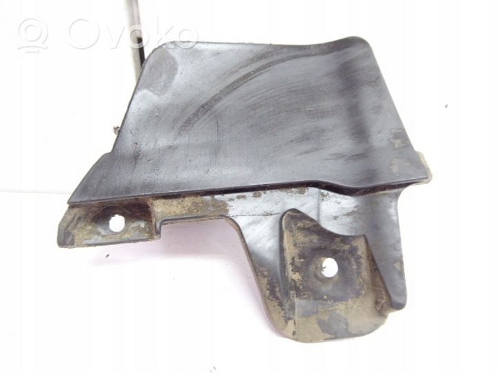 Seat Leon (5F) Support de garde-boue avant 5F0853834