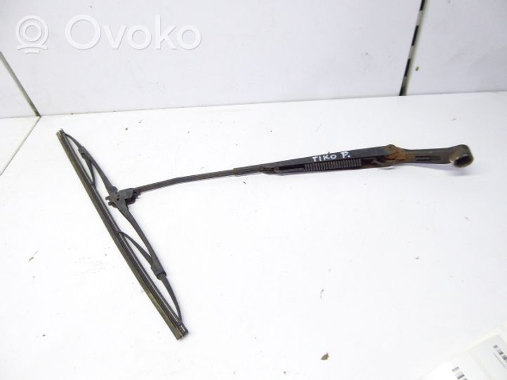 Daewoo Tico Front wiper blade arm 