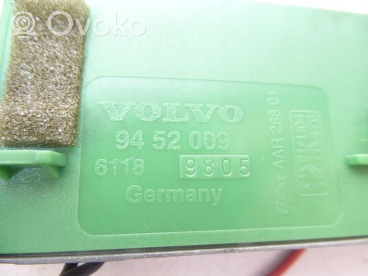 Volvo S70  V70  V70 XC Amplificateur d'antenne 9452009
