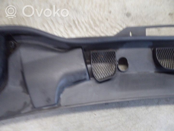 Volvo S70  V70  V70 XC Rivestimento del tergicristallo 912784