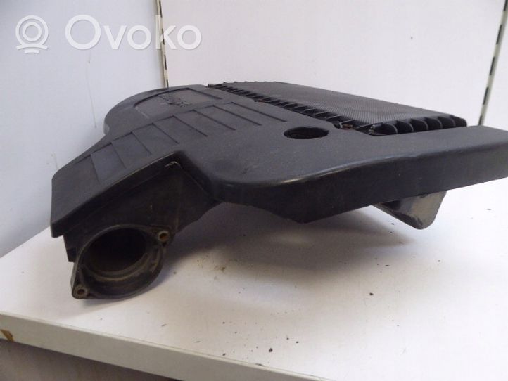 Fiat Panda II Filtr powietrza 55180540