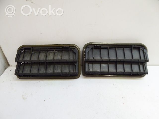 Volkswagen Jetta V Quarter panel pressure vent 3C0819465