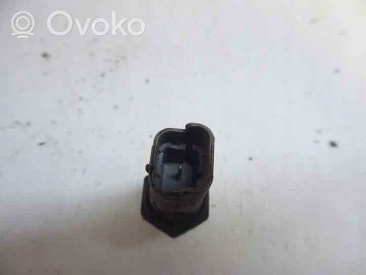 Citroen C5 Oil pressure sensor 9631846480