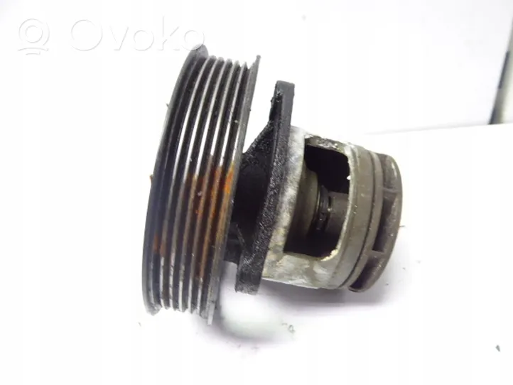 Opel Zafira A Water pump 