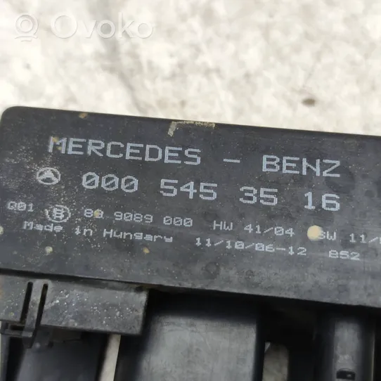 Mercedes-Benz Vito Viano W639 Relais de bougie de préchauffage 0005453516
