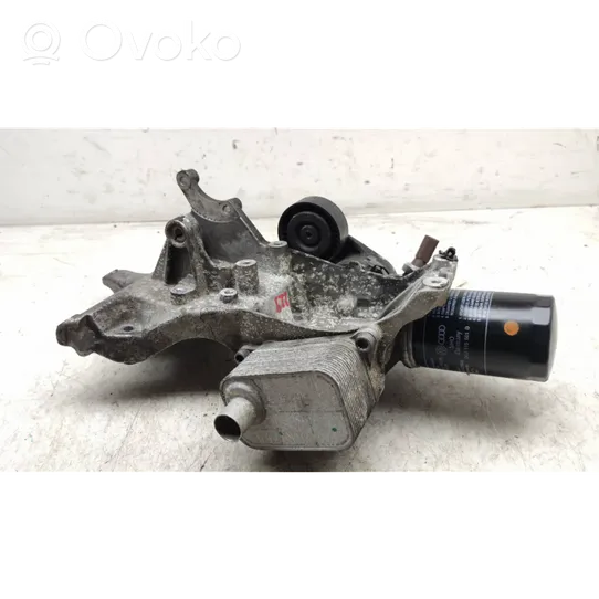 Audi A4 S4 B8 8K Supporto di montaggio del filtro dell’olio 06J117021J