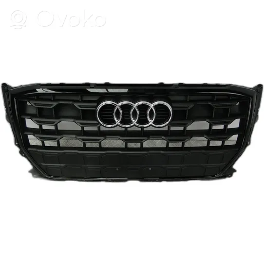 Audi Q2 - Atrapa chłodnicy / Grill 81A853651H