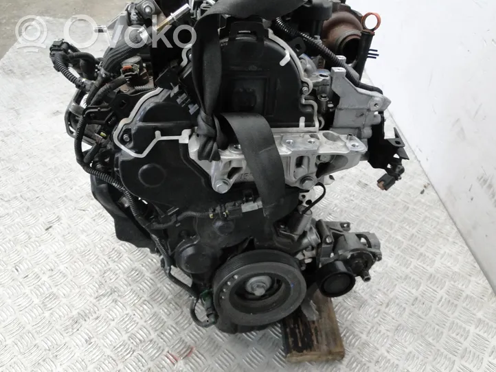 Peugeot 3008 II Silnik / Komplet YH01