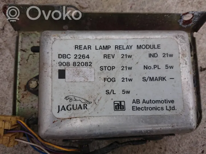 Jaguar XJ X40 Element lampy tylnej 90882082