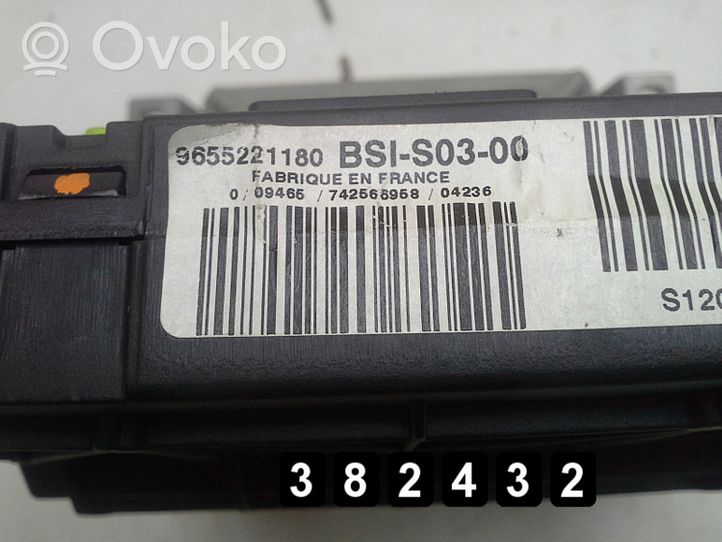 Peugeot 407 Sterownik / Moduł ECU 2200petrol